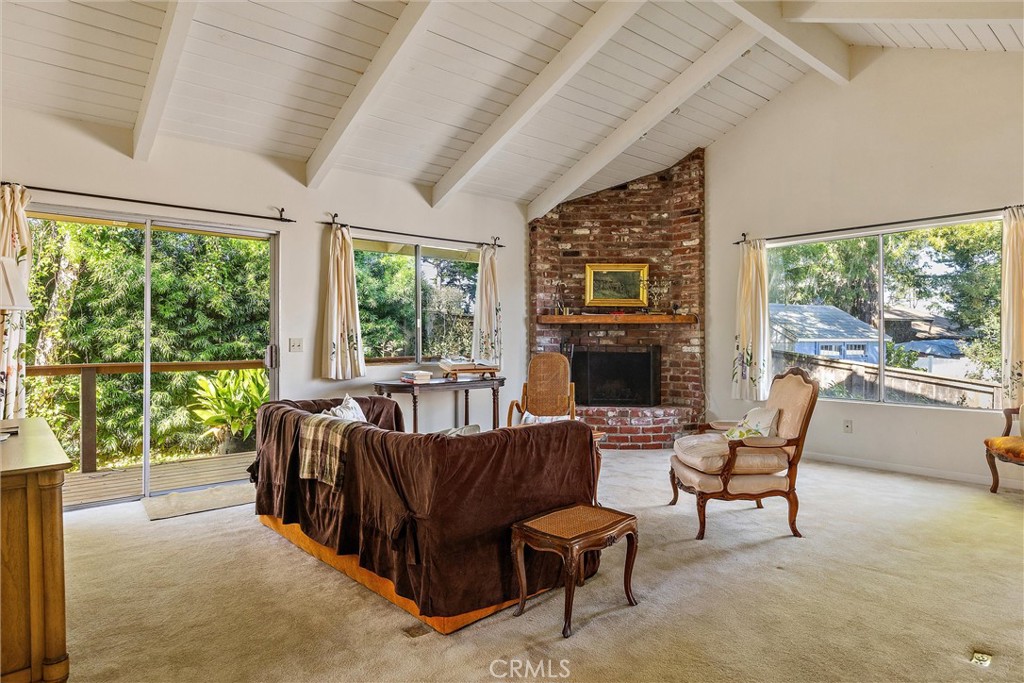 1909 Pineridge, Cambria, CA 93428