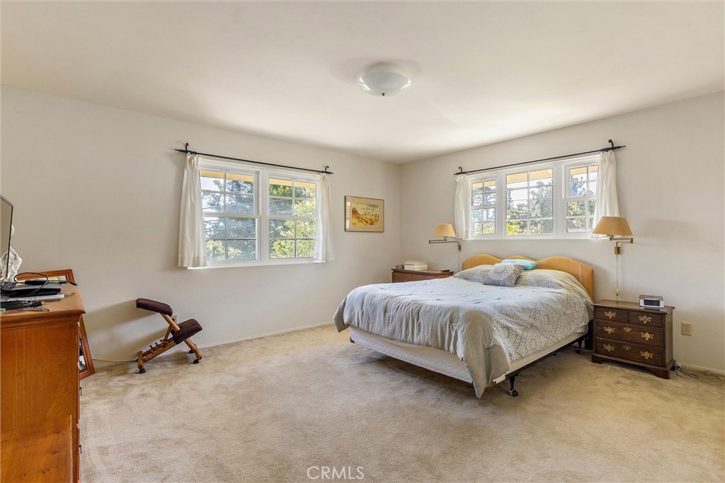 1909 Pineridge, Cambria, CA 93428