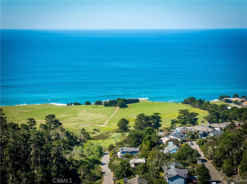 1606 Saint James, Cambria, CA 93428