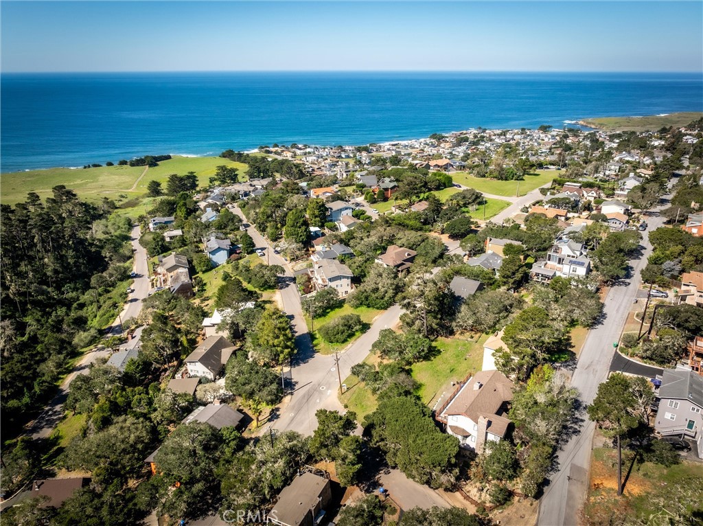 1606 Saint James, Cambria, CA 93428