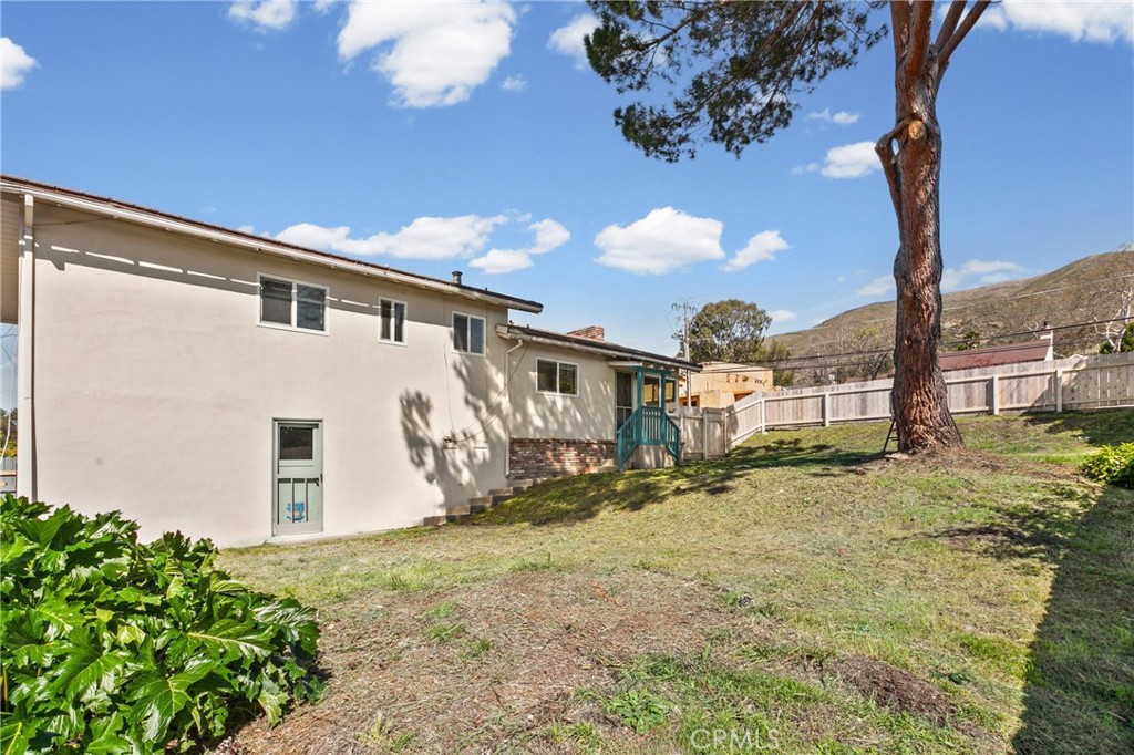 1415 Smith, San Luis Obispo, CA 93401