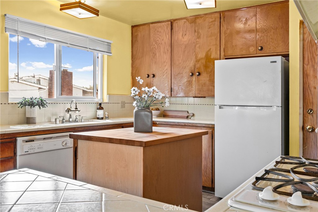 1415 Smith, San Luis Obispo, CA 93401