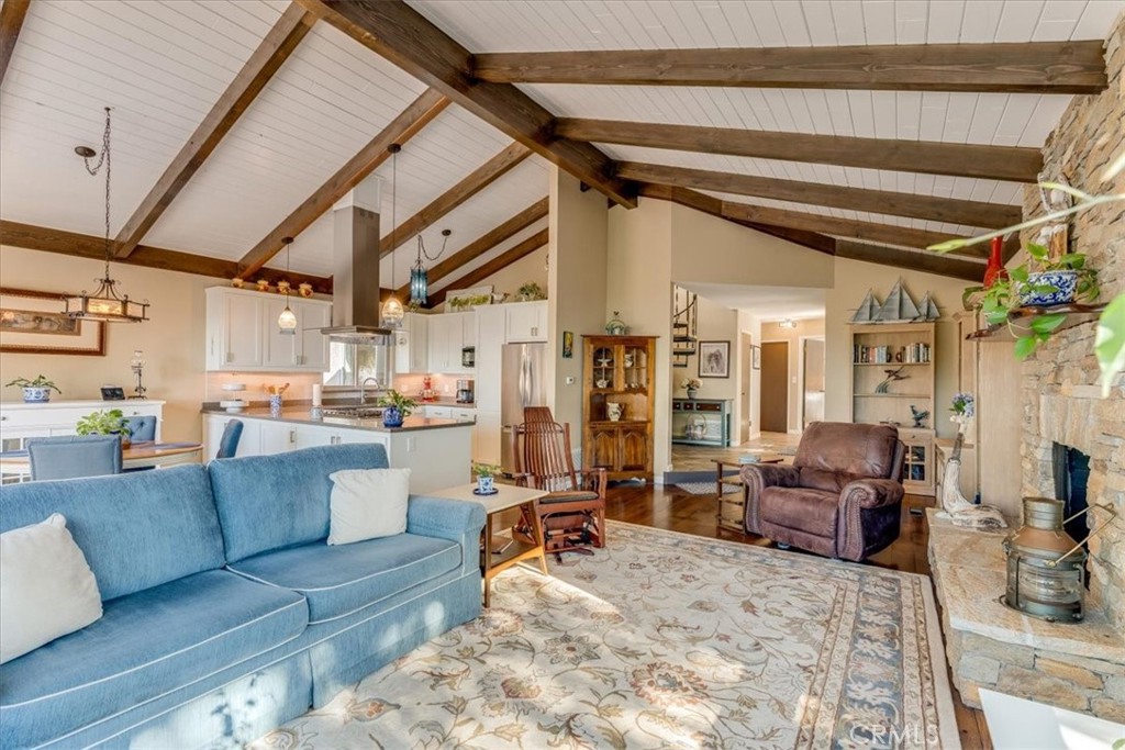 679 Orlando, Cambria, CA 93428