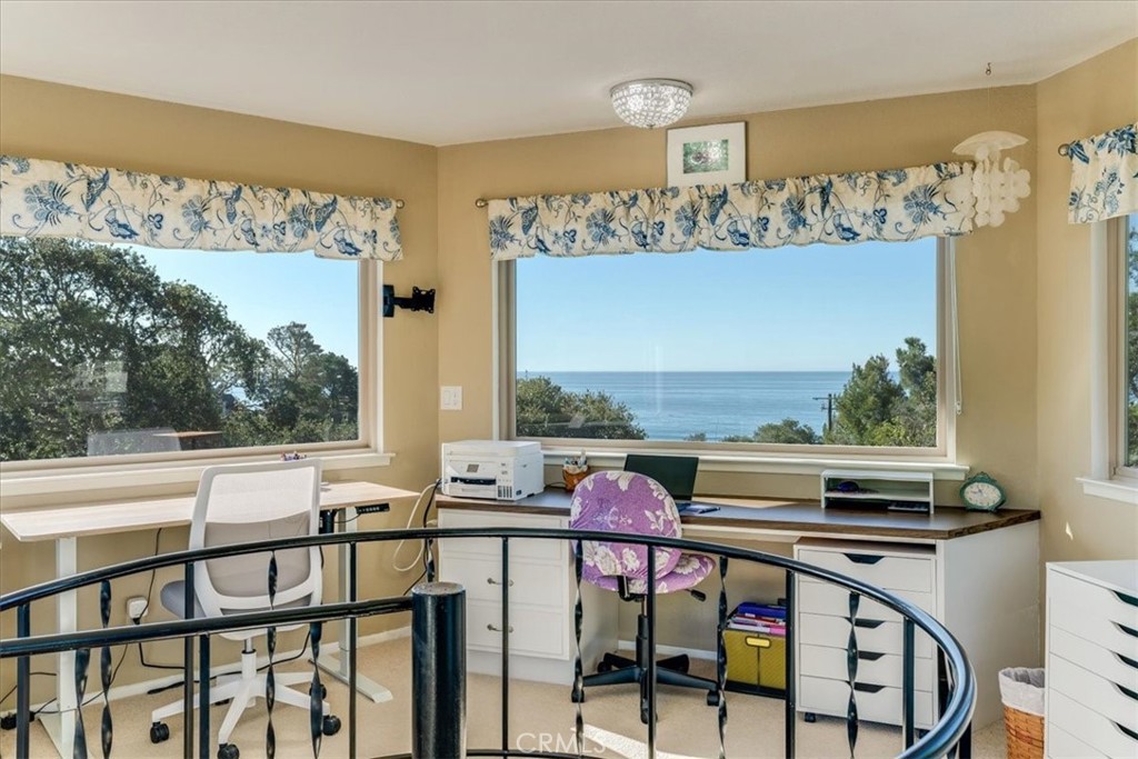 679 Orlando, Cambria, CA 93428