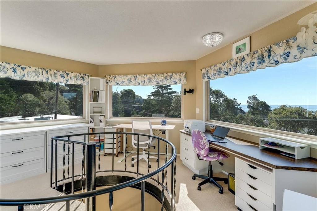 679 Orlando, Cambria, CA 93428