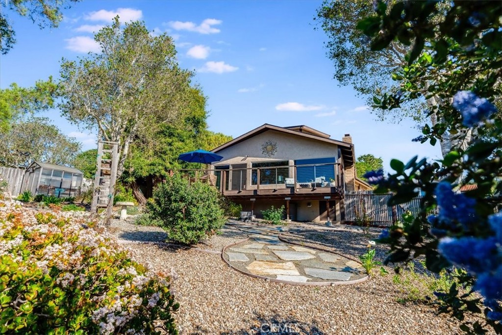 679 Orlando, Cambria, CA 93428