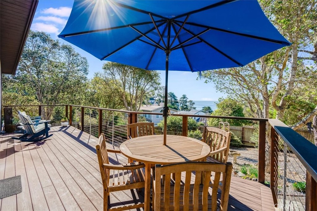 679 Orlando, Cambria, CA 93428