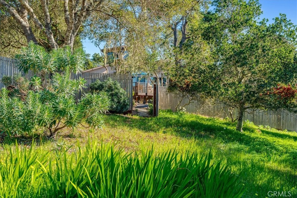 679 Orlando, Cambria, CA 93428