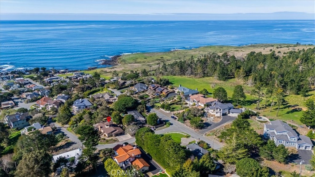 679 Orlando, Cambria, CA 93428