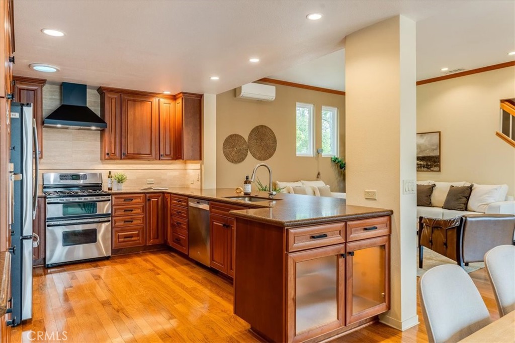 3930 Hollyhock Way, San Luis Obispo, CA 93401