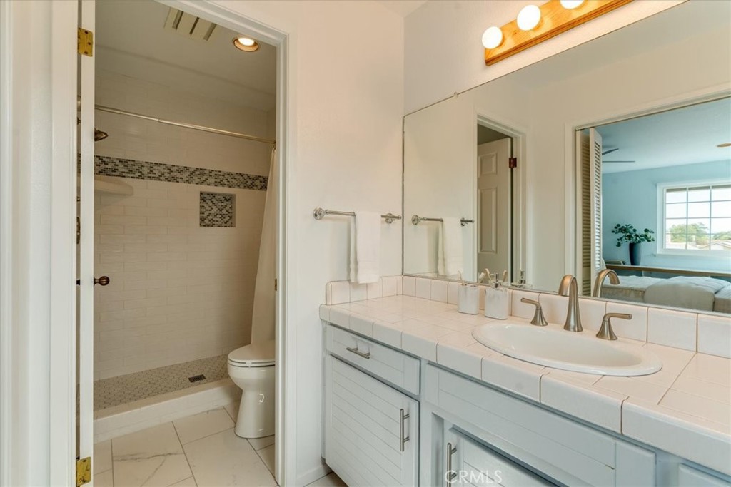 3930 Hollyhock Way, San Luis Obispo, CA 93401