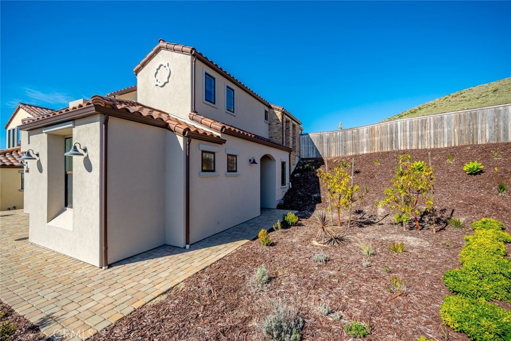 3061 Arezzo, San Luis Obispo, CA 93401