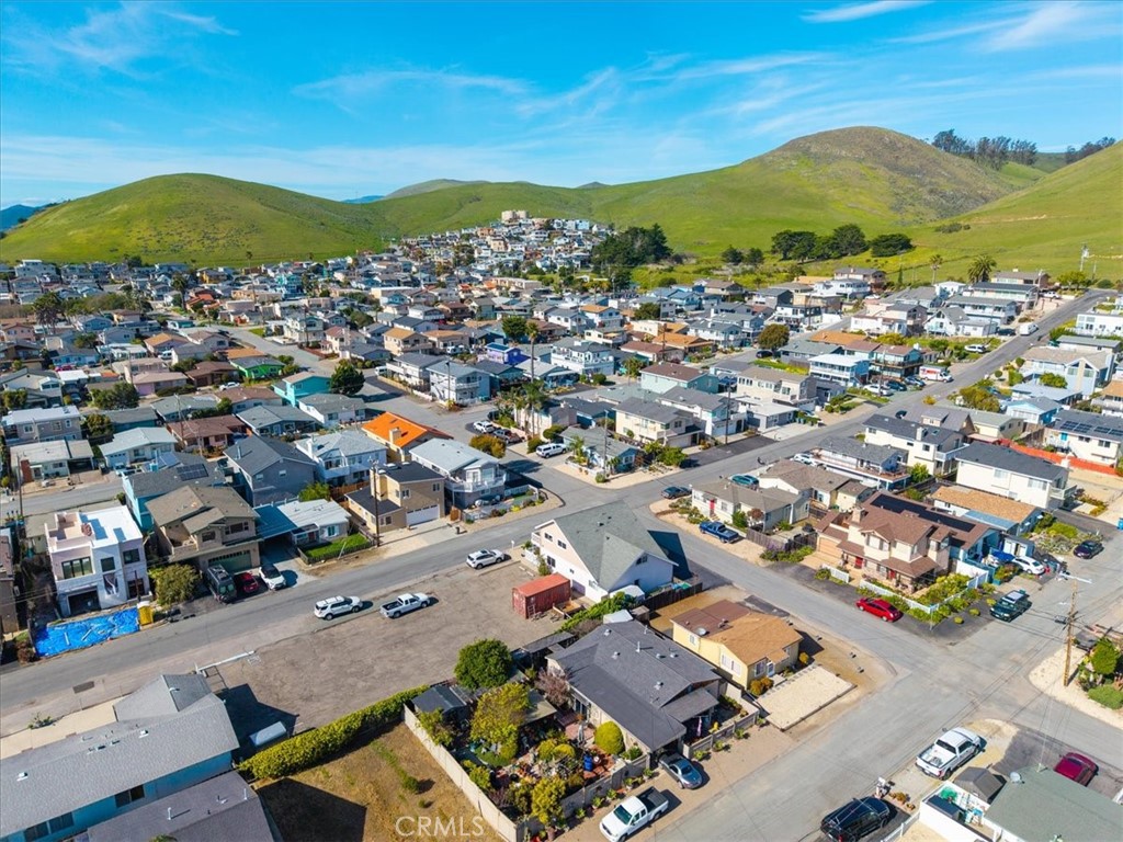 390 Panay, Morro Bay, CA 93442