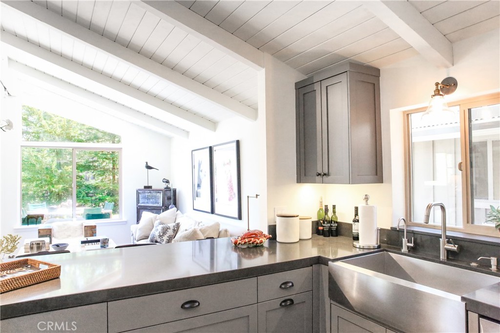 2195 Wilton, Cambria, CA 93428