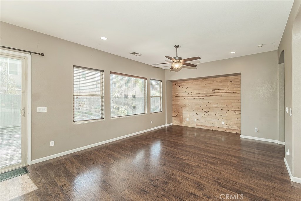 7357 E Redlands, Fresno, CA 93737