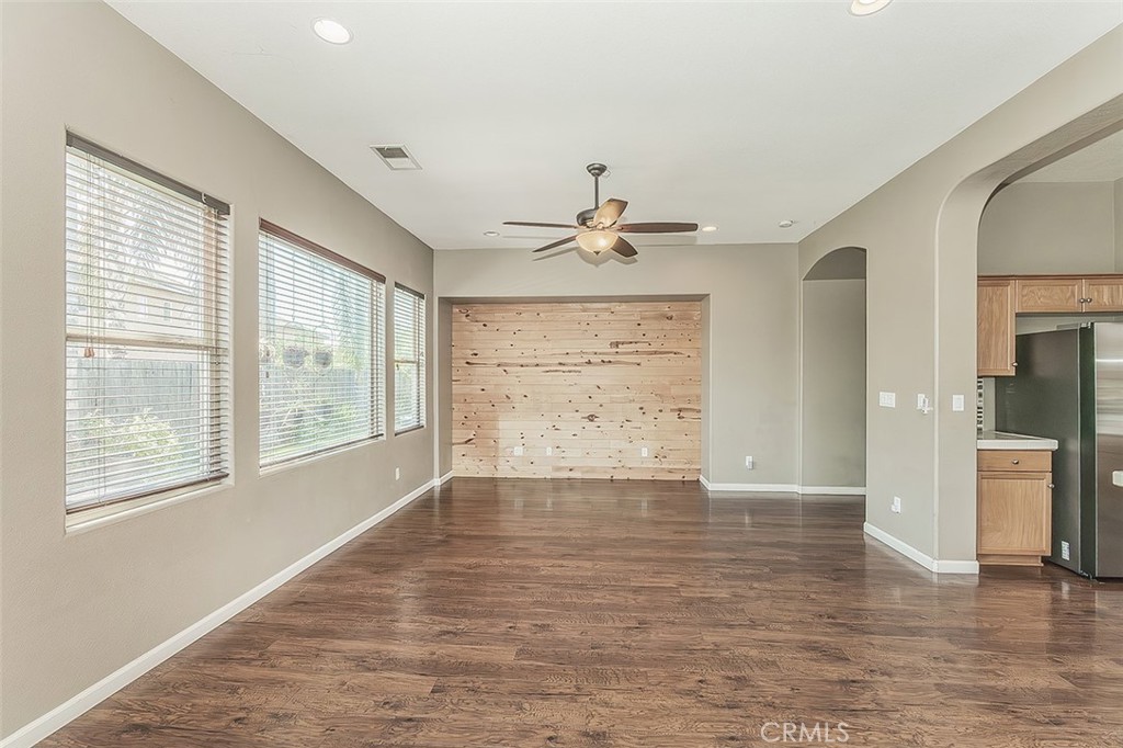 7357 E Redlands, Fresno, CA 93737