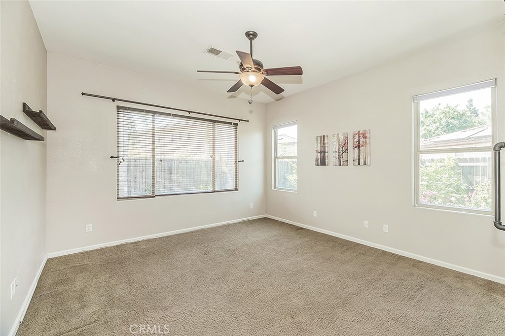 7357 E Redlands, Fresno, CA 93737