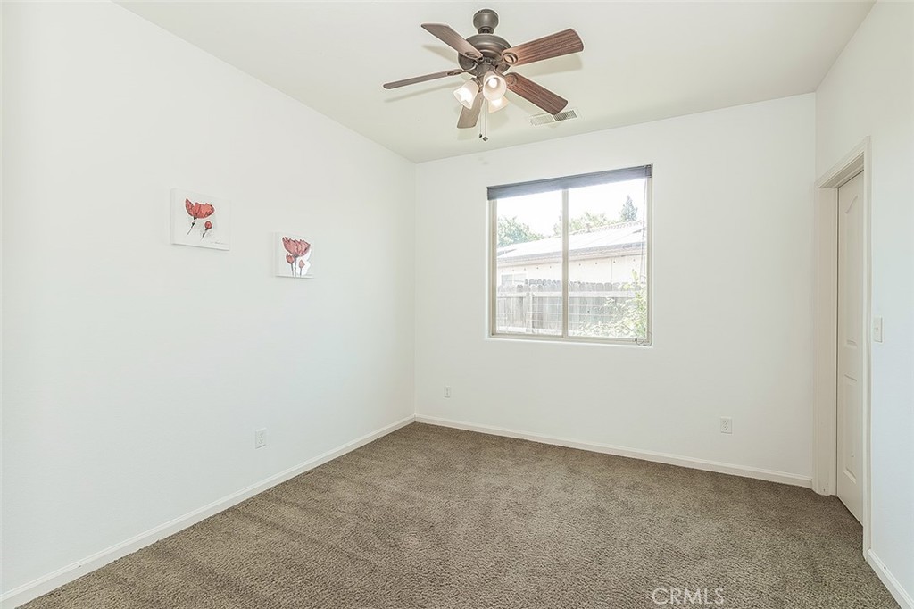 7357 E Redlands, Fresno, CA 93737