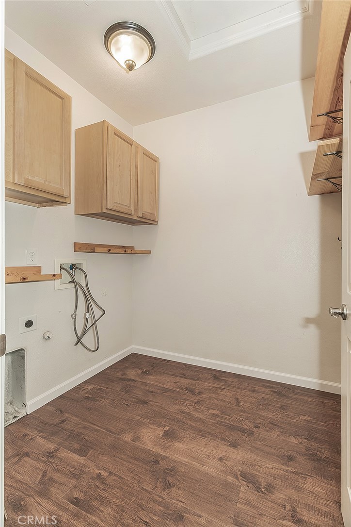 7357 E Redlands, Fresno, CA 93737