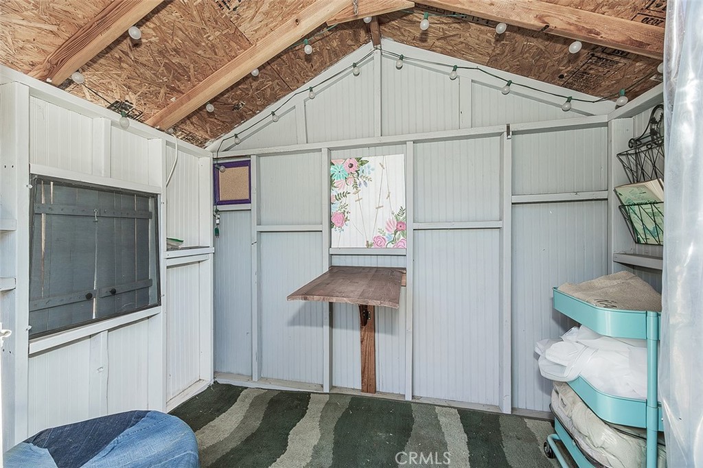 7357 E Redlands, Fresno, CA 93737