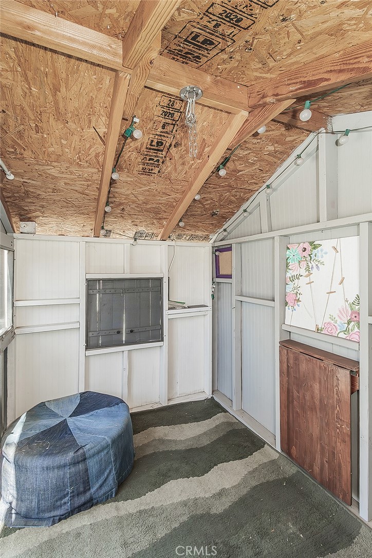 7357 E Redlands, Fresno, CA 93737