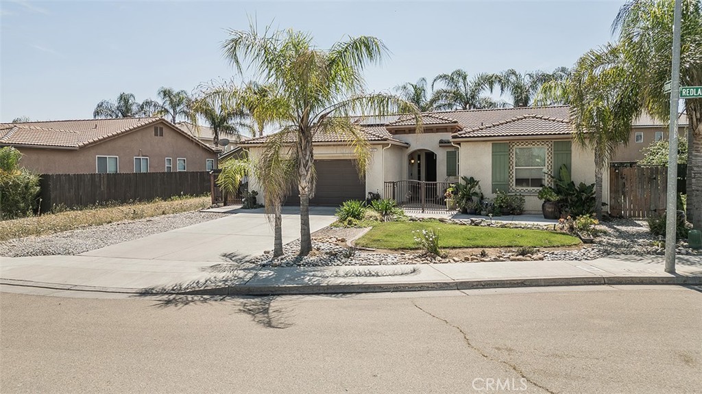 7357 E Redlands, Fresno, CA 93737