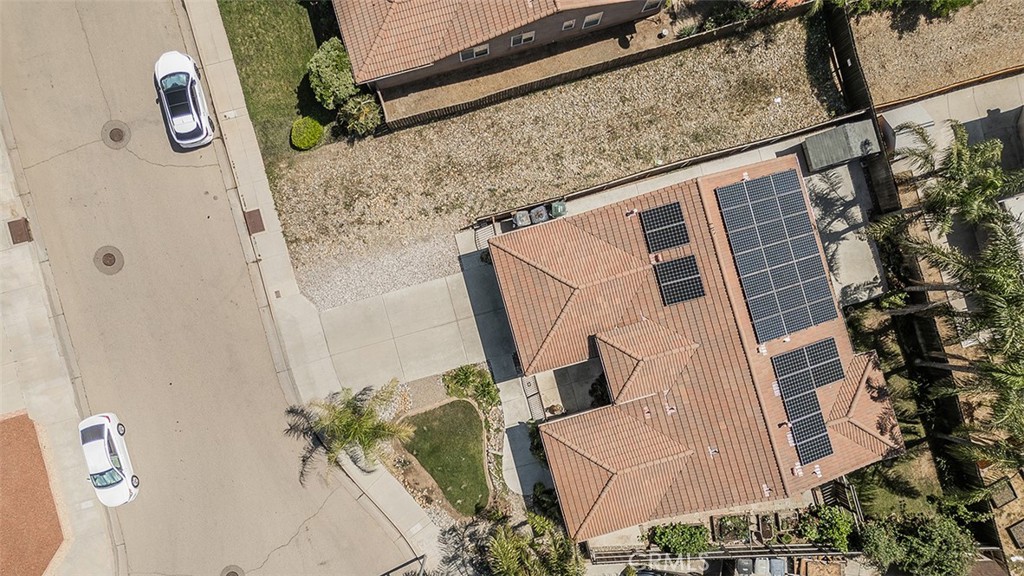 7357 E Redlands, Fresno, CA 93737