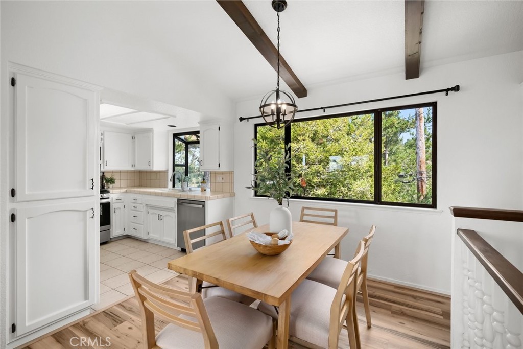 1875 Chester Lane, Cambria, CA 93428