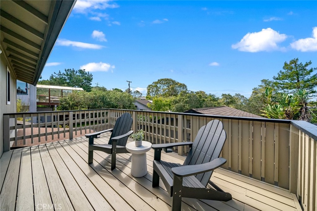 1875 Chester Lane, Cambria, CA 93428