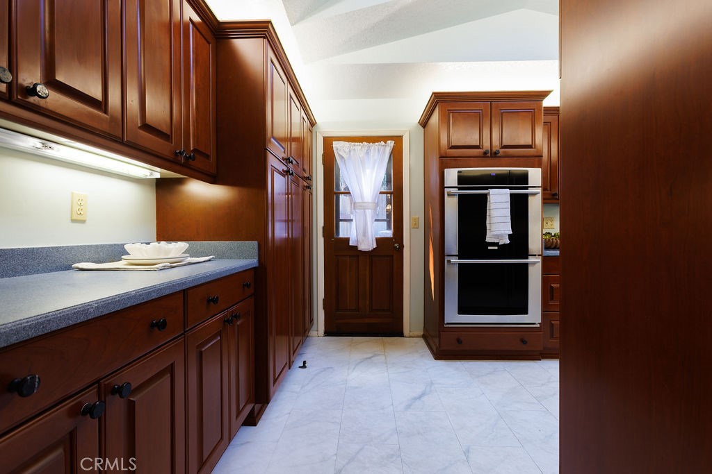 855 Mirada Dr, San Luis Obispo, CA 93405