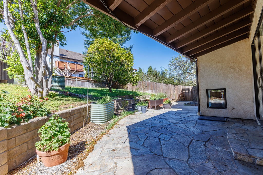 855 Mirada Dr, San Luis Obispo, CA 93405