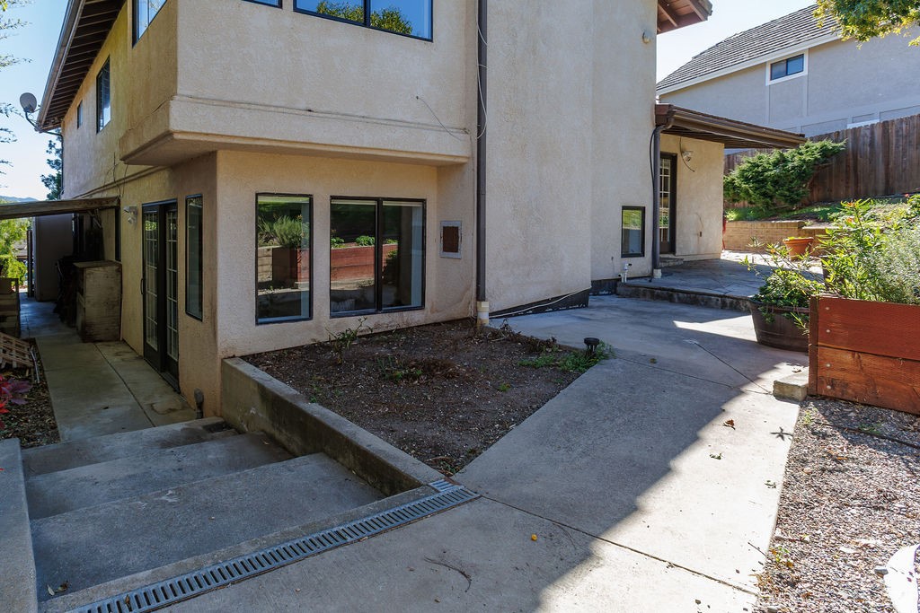 855 Mirada Dr, San Luis Obispo, CA 93405