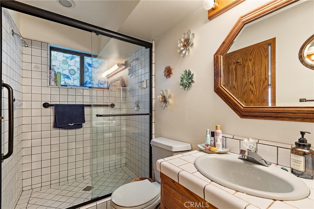 1833 Ogden Dr, Cambria, CA 93428