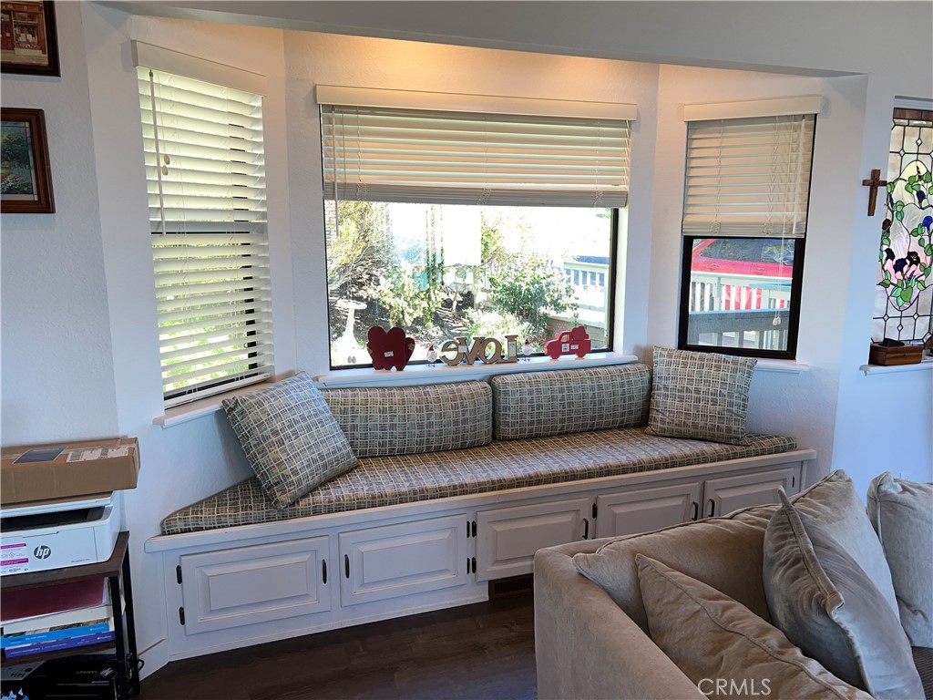 1833 Ogden Dr, Cambria, CA 93428