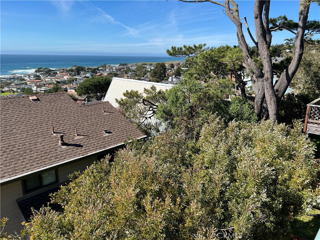 1833 Ogden Dr, Cambria, CA 93428