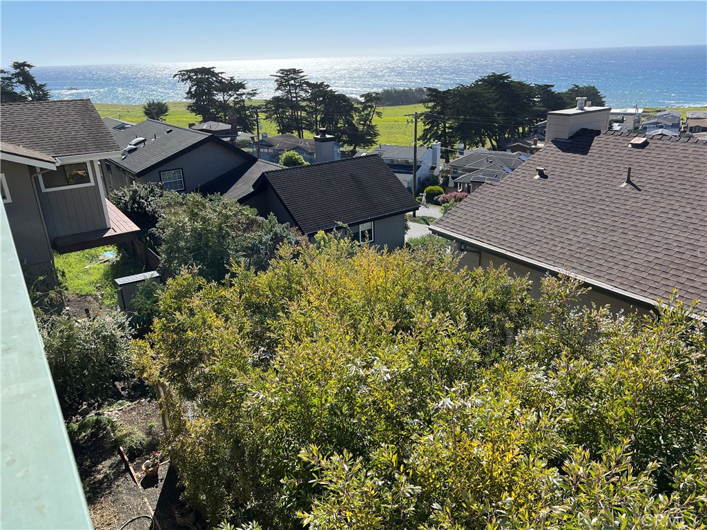 1833 Ogden Dr, Cambria, CA 93428