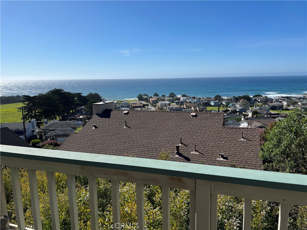 1833 Ogden Dr, Cambria, CA 93428