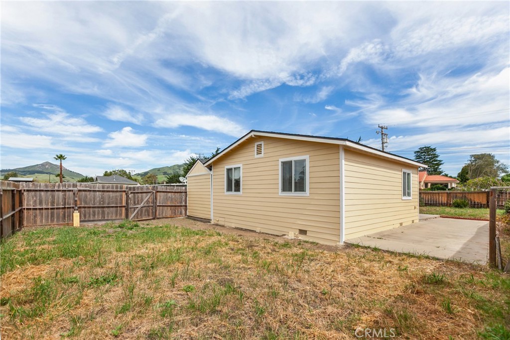 35 Blarney, San Luis Obispo, CA 93405