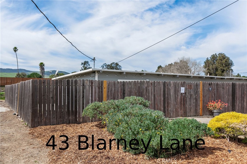 35 Blarney, San Luis Obispo, CA 93405
