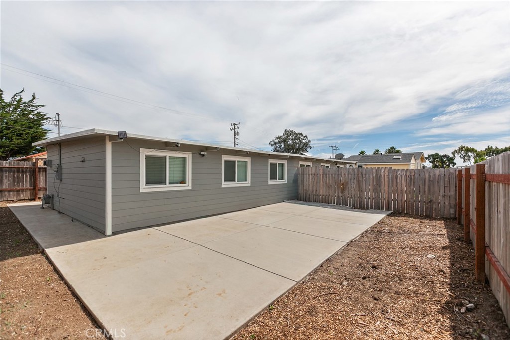 35 Blarney, San Luis Obispo, CA 93405