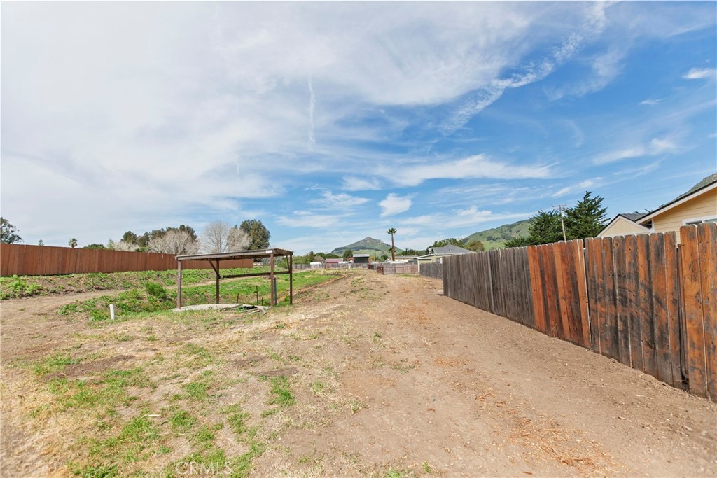 35 Blarney, San Luis Obispo, CA 93405