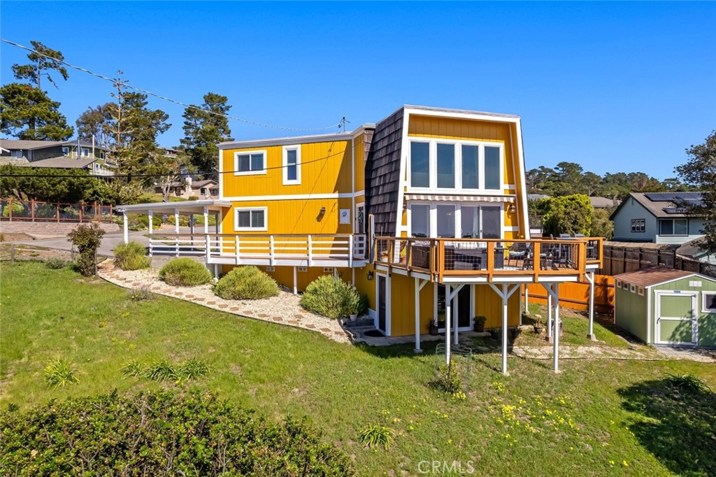 560 Canterbury, Cambria, CA 93428