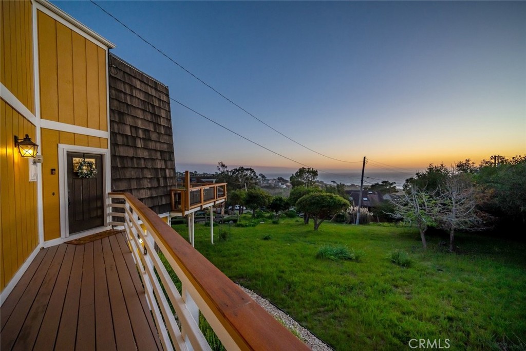 560 Canterbury, Cambria, CA 93428