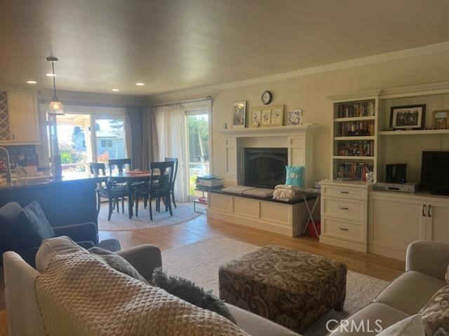 341 Emmons Rd, Cambria, CA 93428