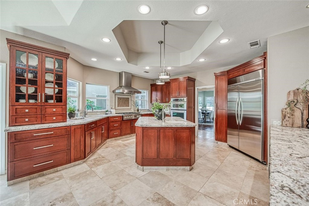 7272 N Traverse, Clovis, CA 93619