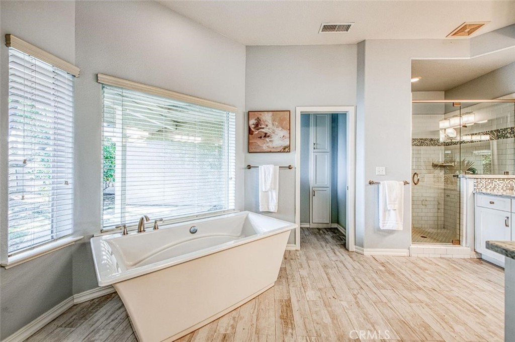 7272 N Traverse, Clovis, CA 93619