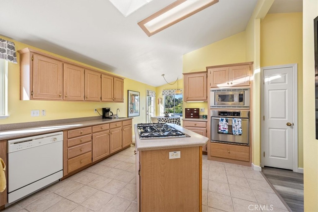 633 Ramona #19, Los Osos, CA 93402