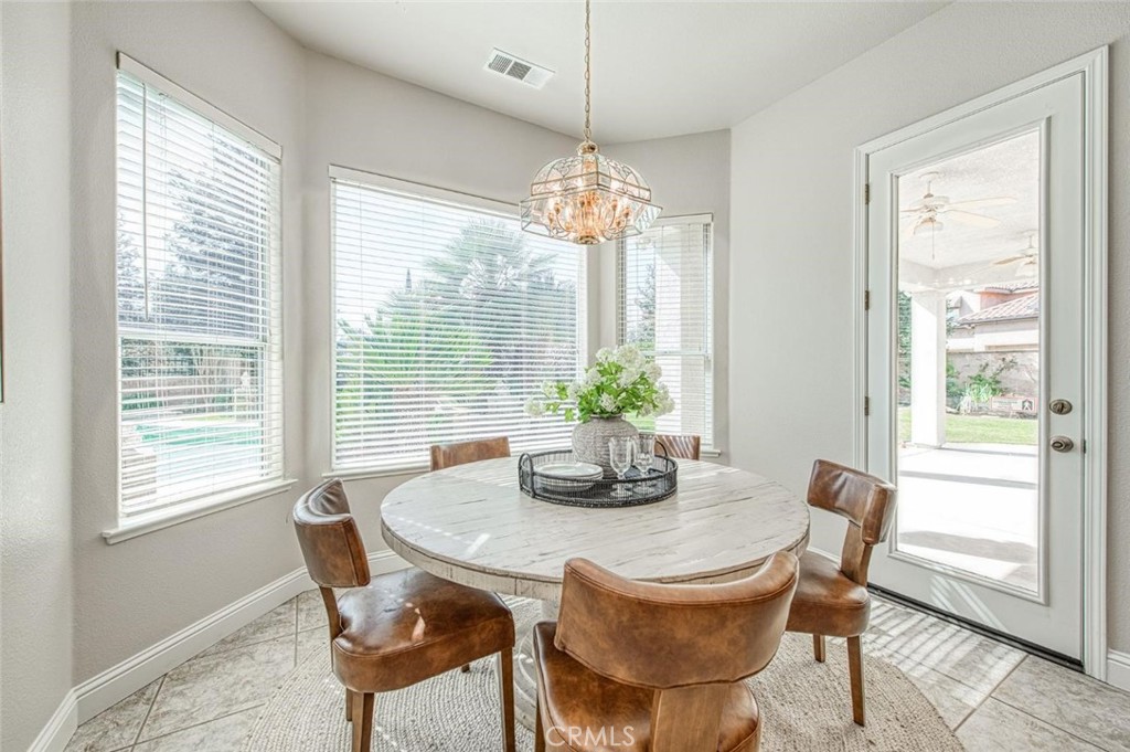 12437 N Via Tuscania, Clovis, CA 93619