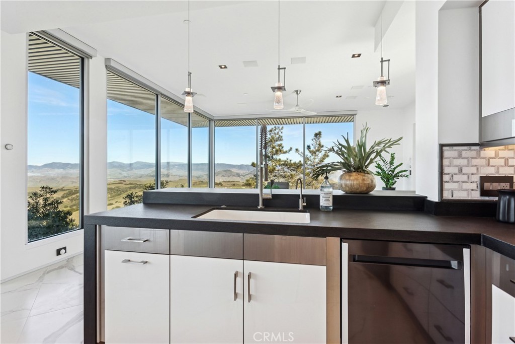 4340 Prefumo Canyon, San Luis Obispo, CA 93405