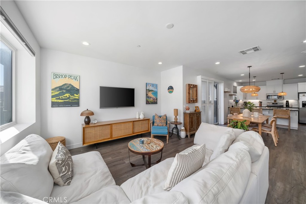 1459 Noveno Ave, San Luis Obispo, CA 93401